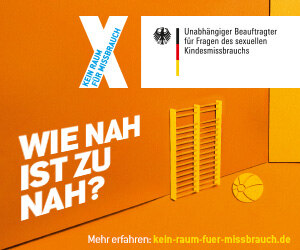 Kampagnenbild des USBKM Sprossenwand mit Schrift Wie nah ist zu nah?